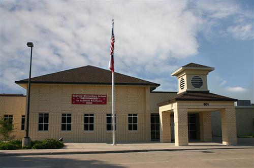Old Saginaw Elementary School 